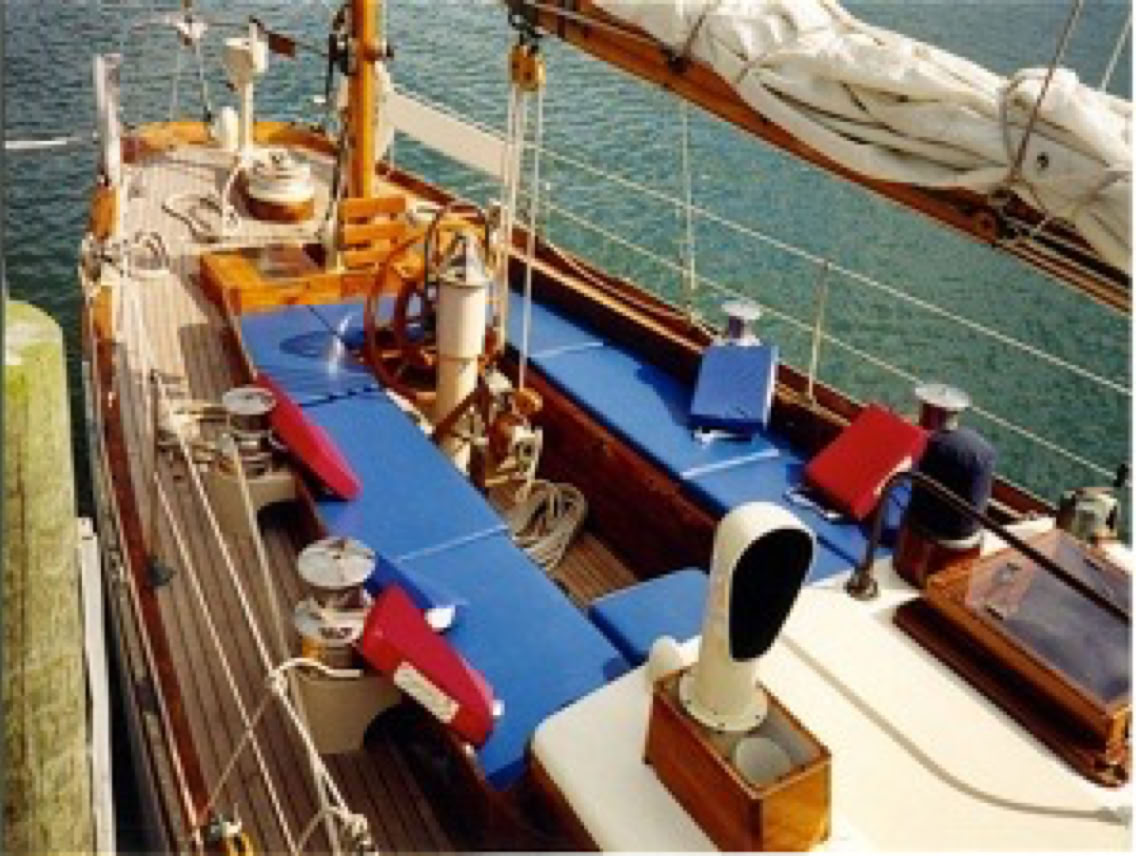 Sailing Boat Magic Carpet out of Edgartown Harbor, Martha's Vineyard